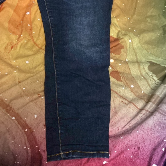 Like new Liz, Ling, maternity ankle skinny jeans - Picture 2 of 4